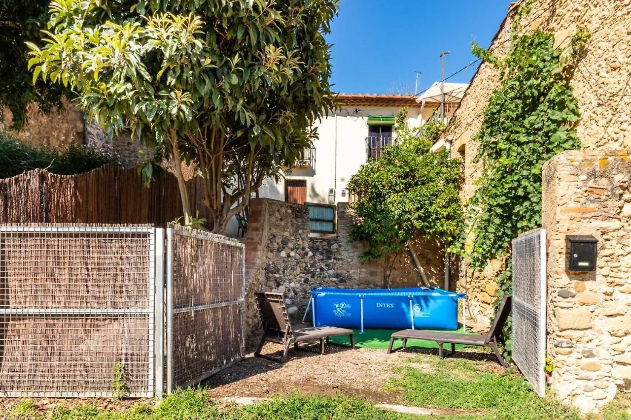 Can Setmaneta Casa Rural En El Alt Emporda Girona